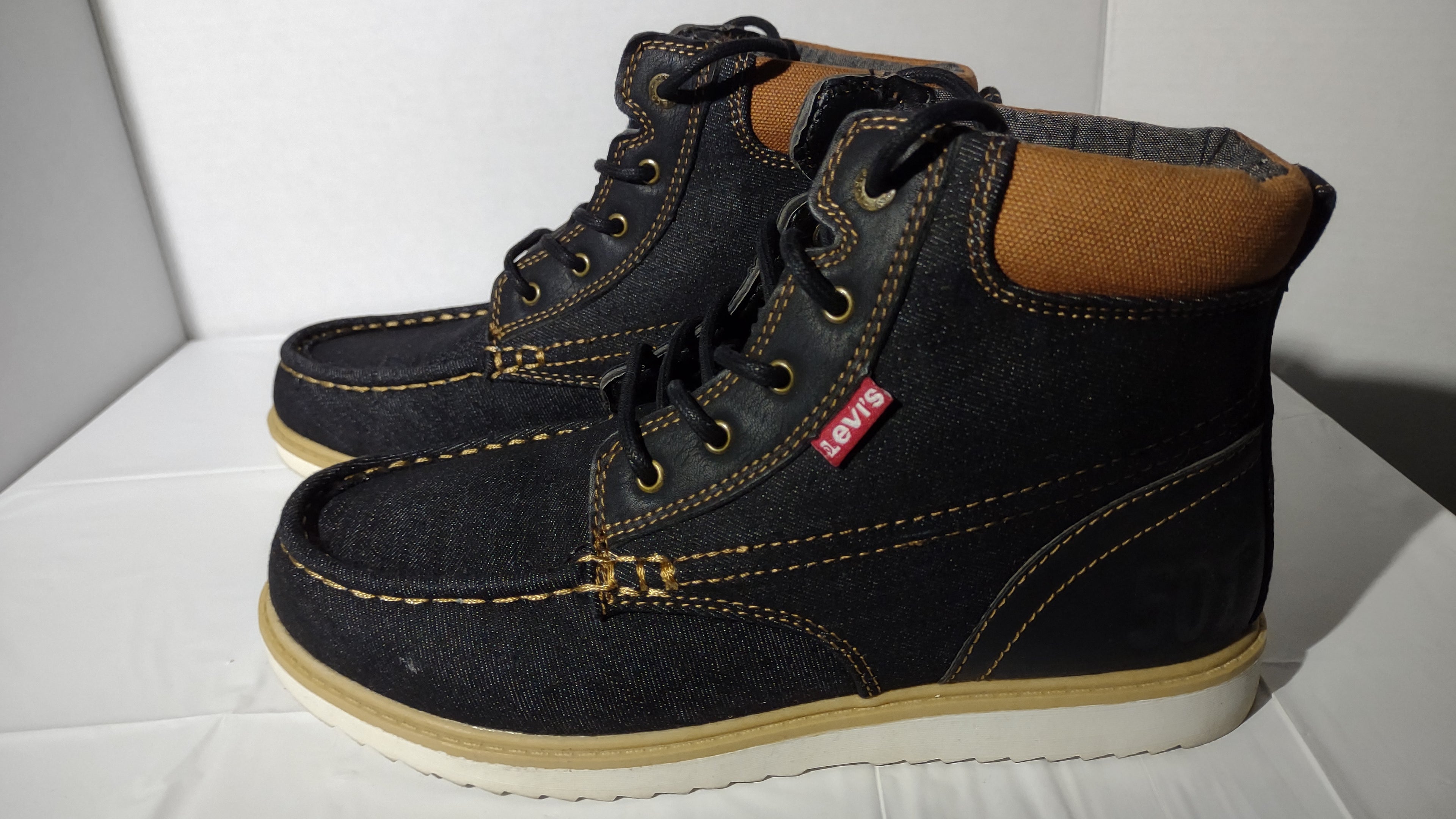 Levi Dean Denim