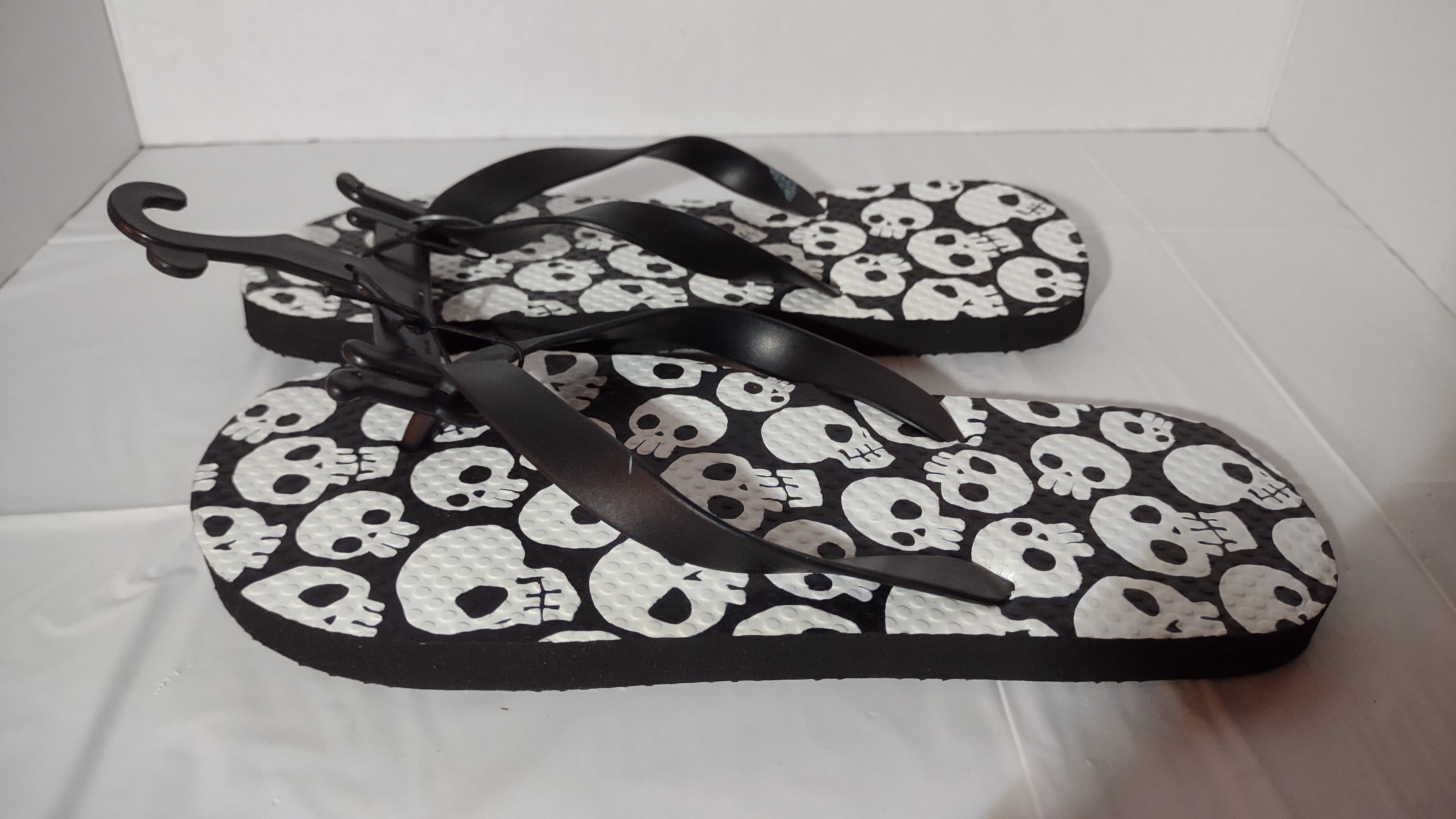 Skull Flip-Flop
