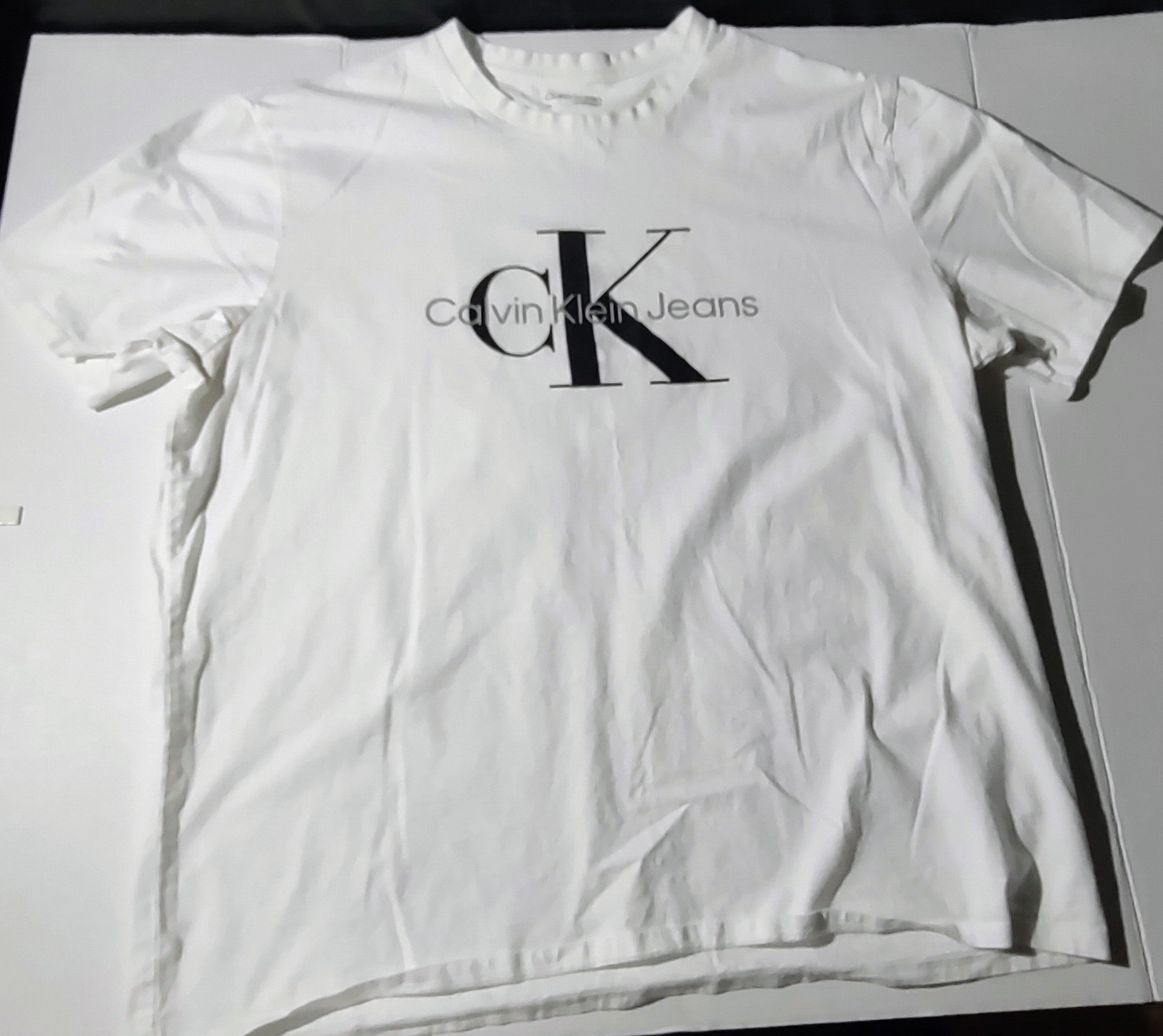 Calvin Klein T-Shirt