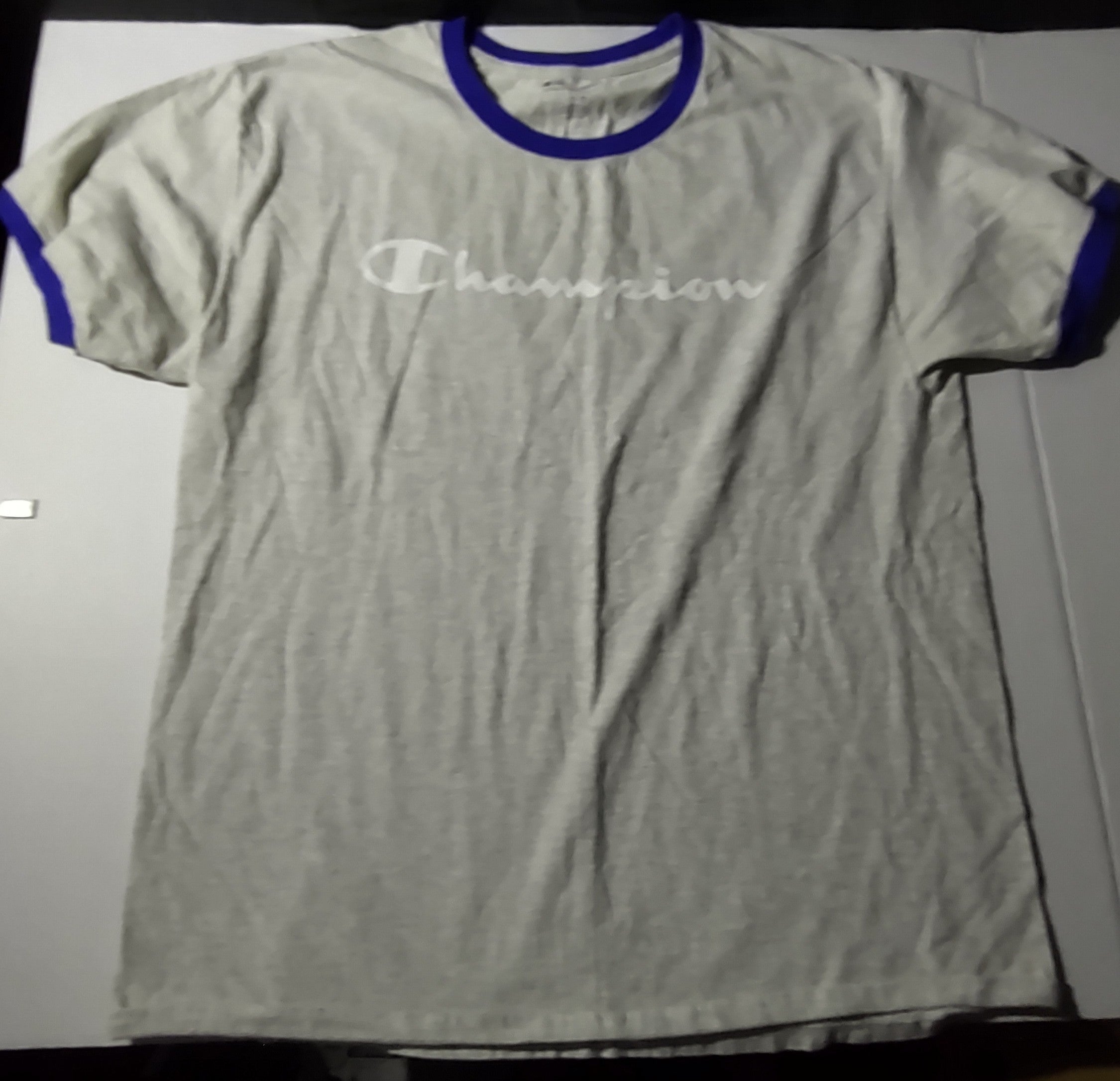 Champion T-Shirt
