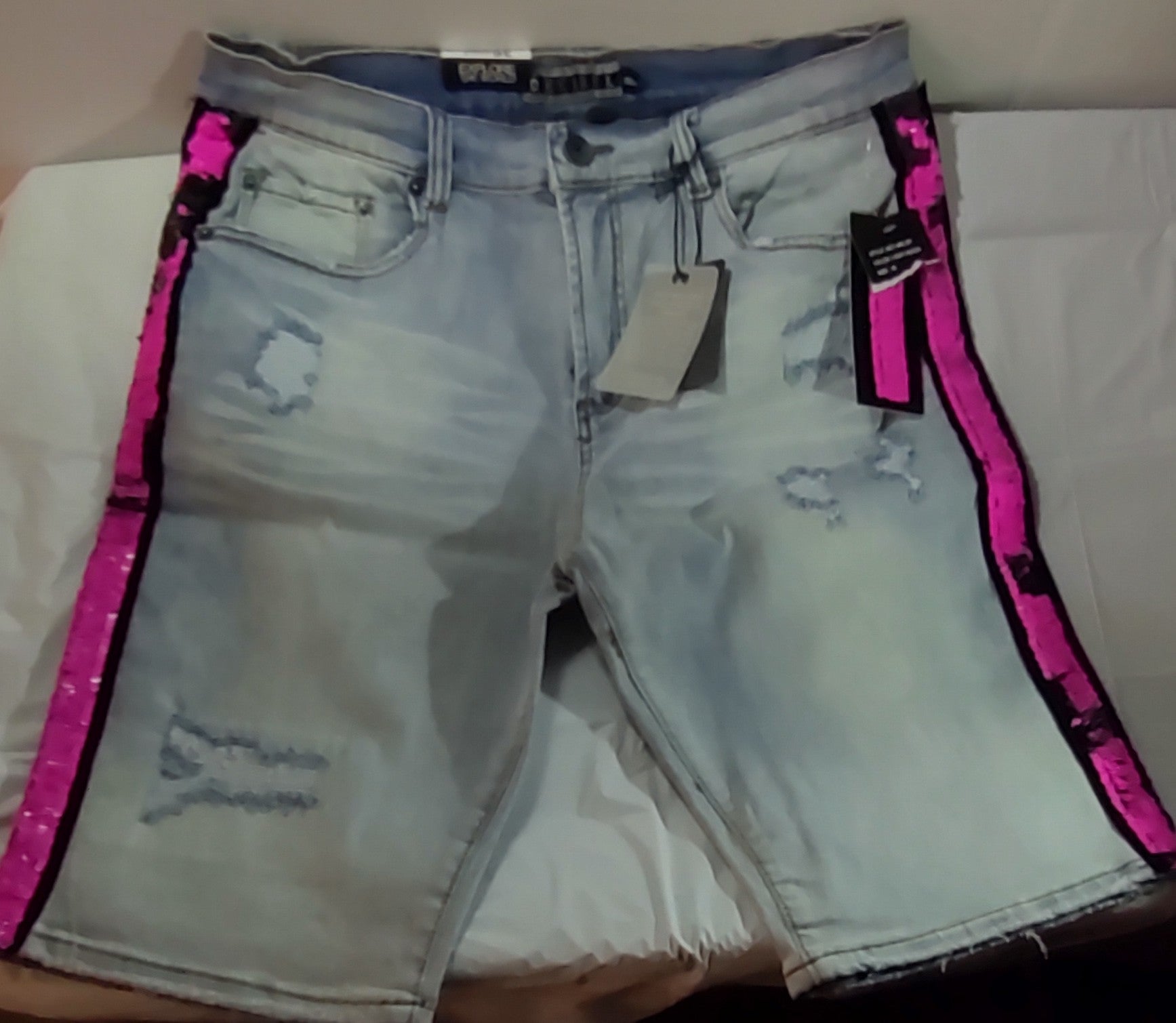 Decibel Short
